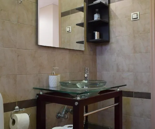 Alimar Semesterbostad